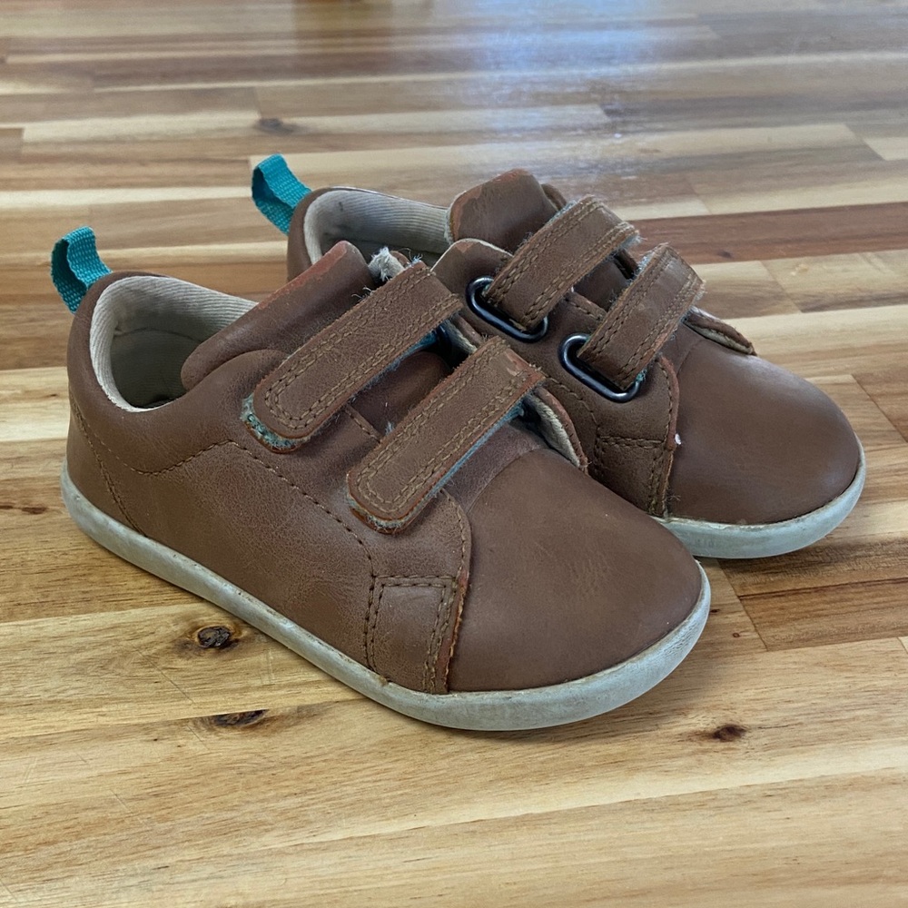 Ten Little Shoes - Kids Brown Size 8